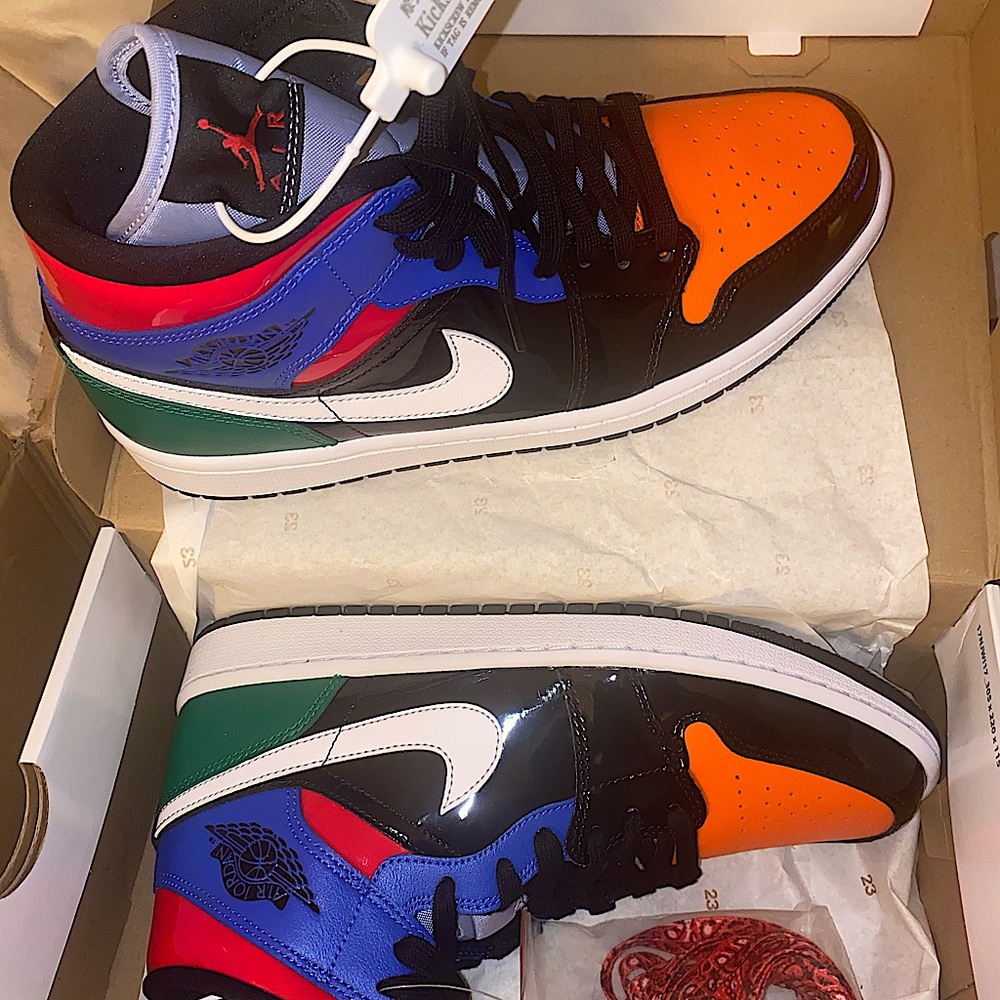 retro Jordan 1s